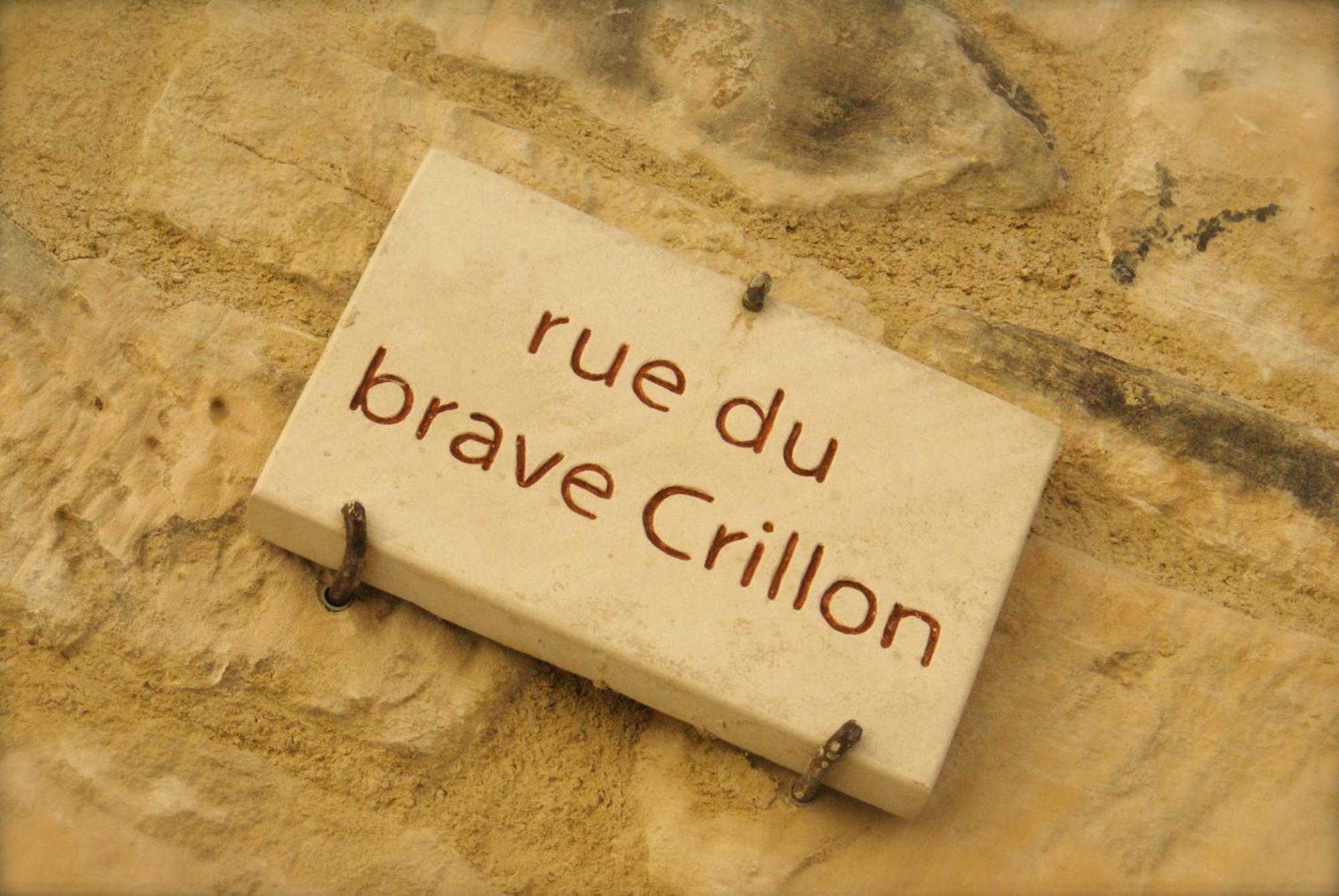 Le Crillon Hotel Murs  Exterior photo